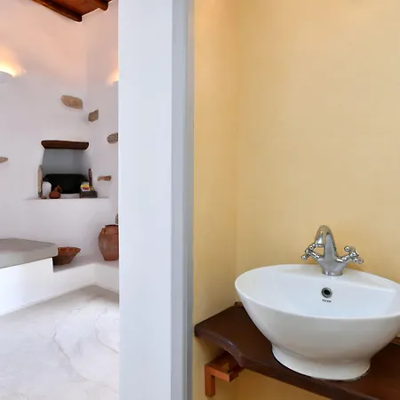 Kastro Cozy Guest house 3*