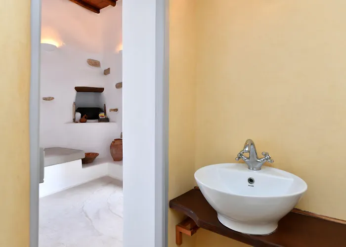 Kastro Cozy Guest house 3*